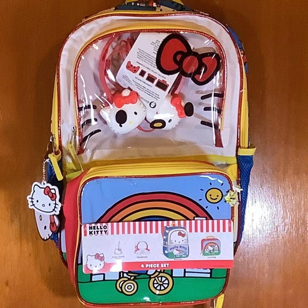 Hello Kitty Colorful4 piece 17” Backpack set